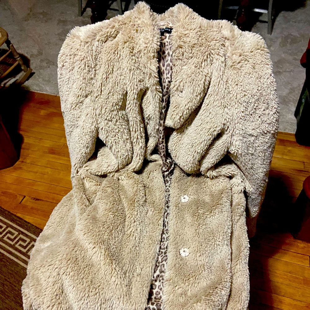 Kenneth Cole coat, gorgeous statement piece